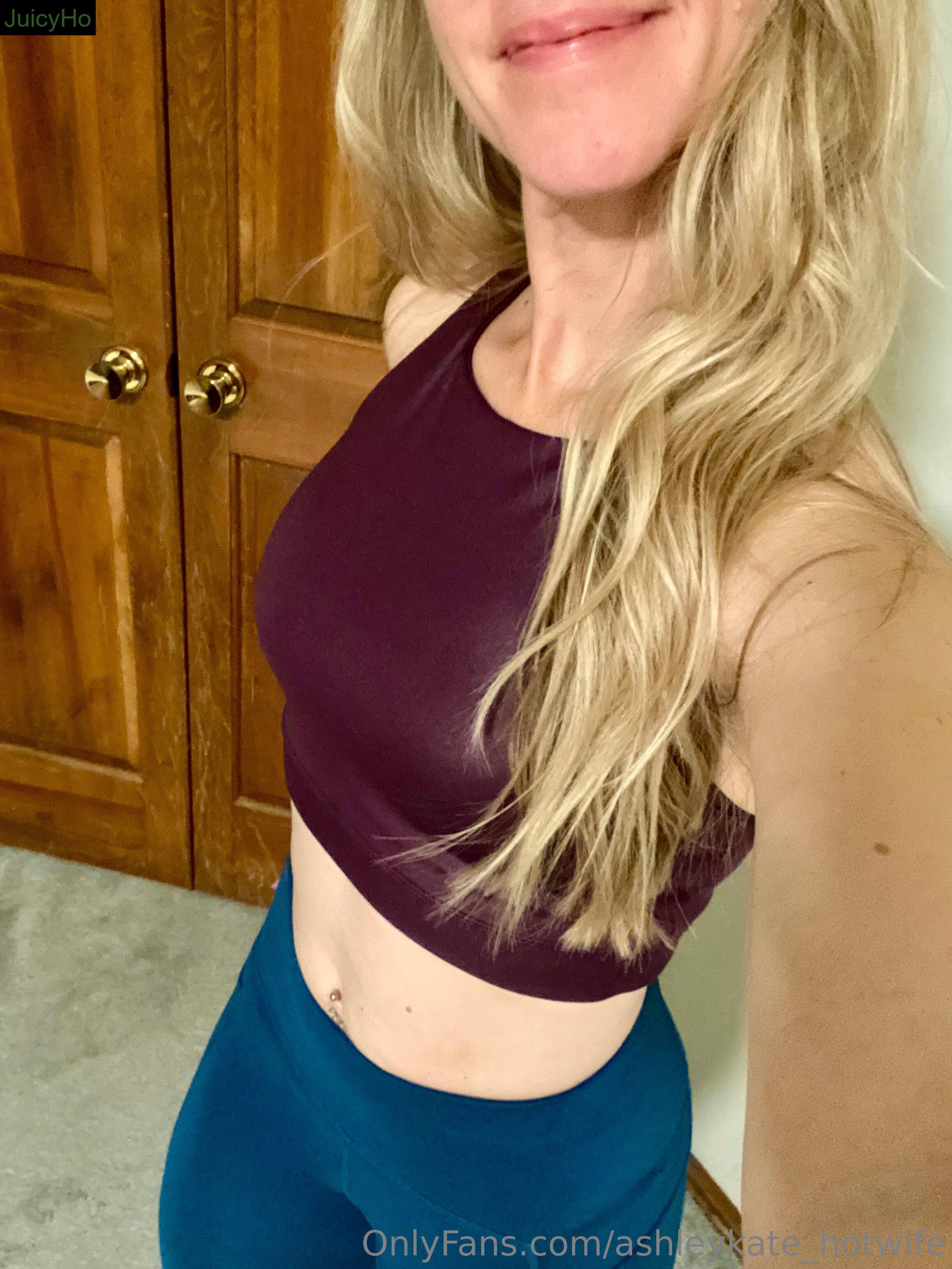 ashleykate_hotwife photos 8