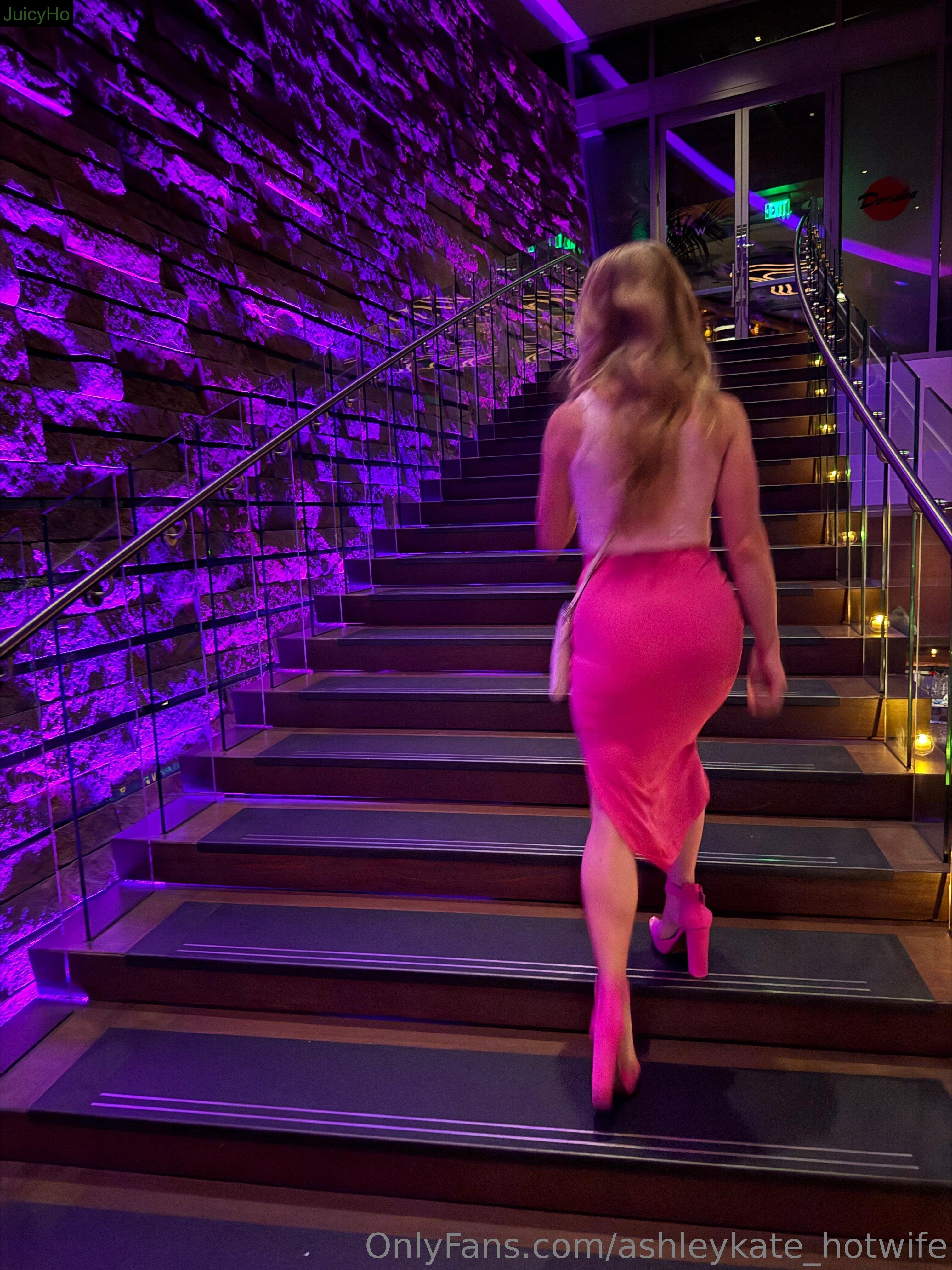 ashleykate_hotwife photos 3