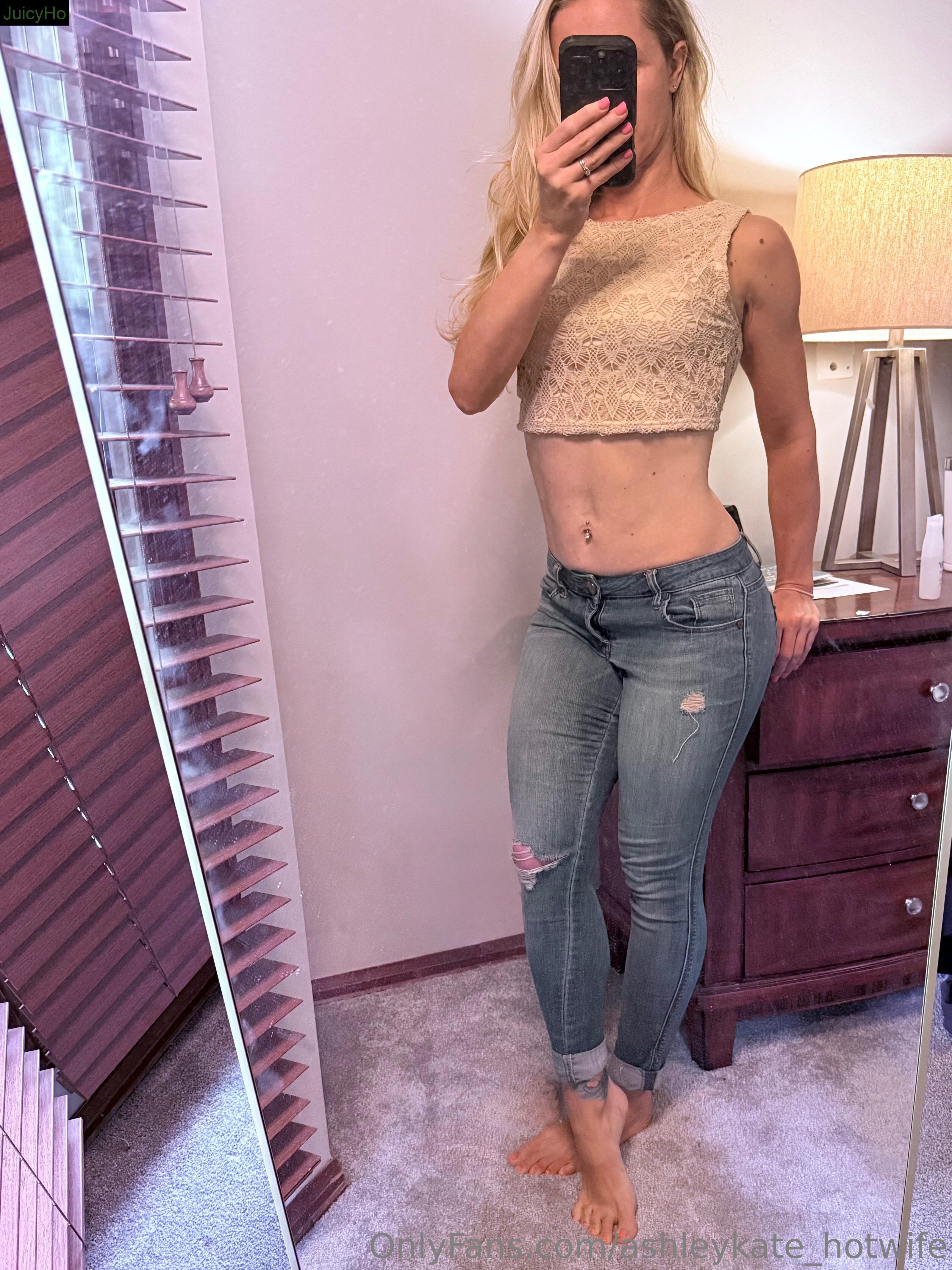 ashleykate_hotwife photo 14