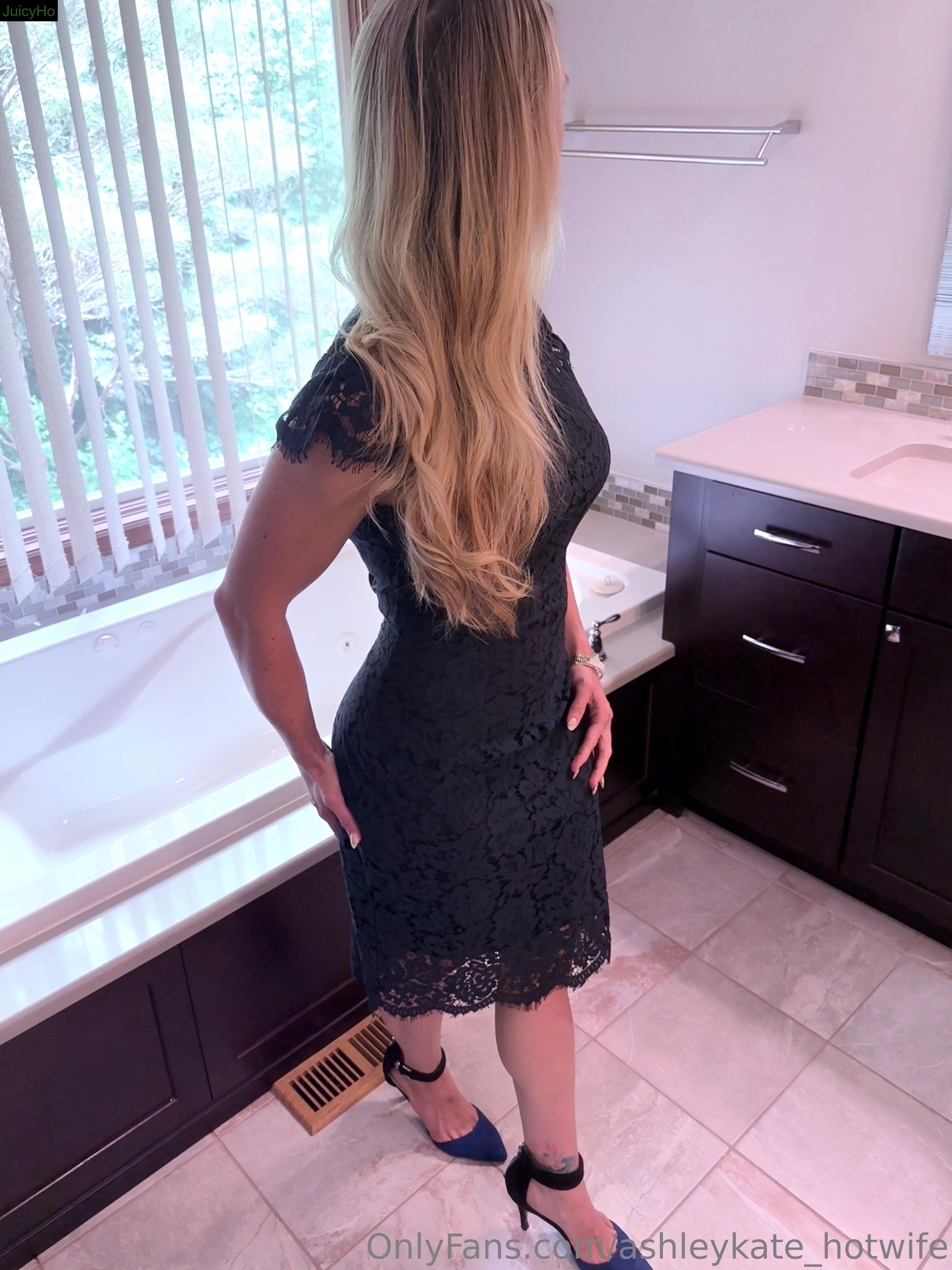 ashleykate_hotwife photo 17