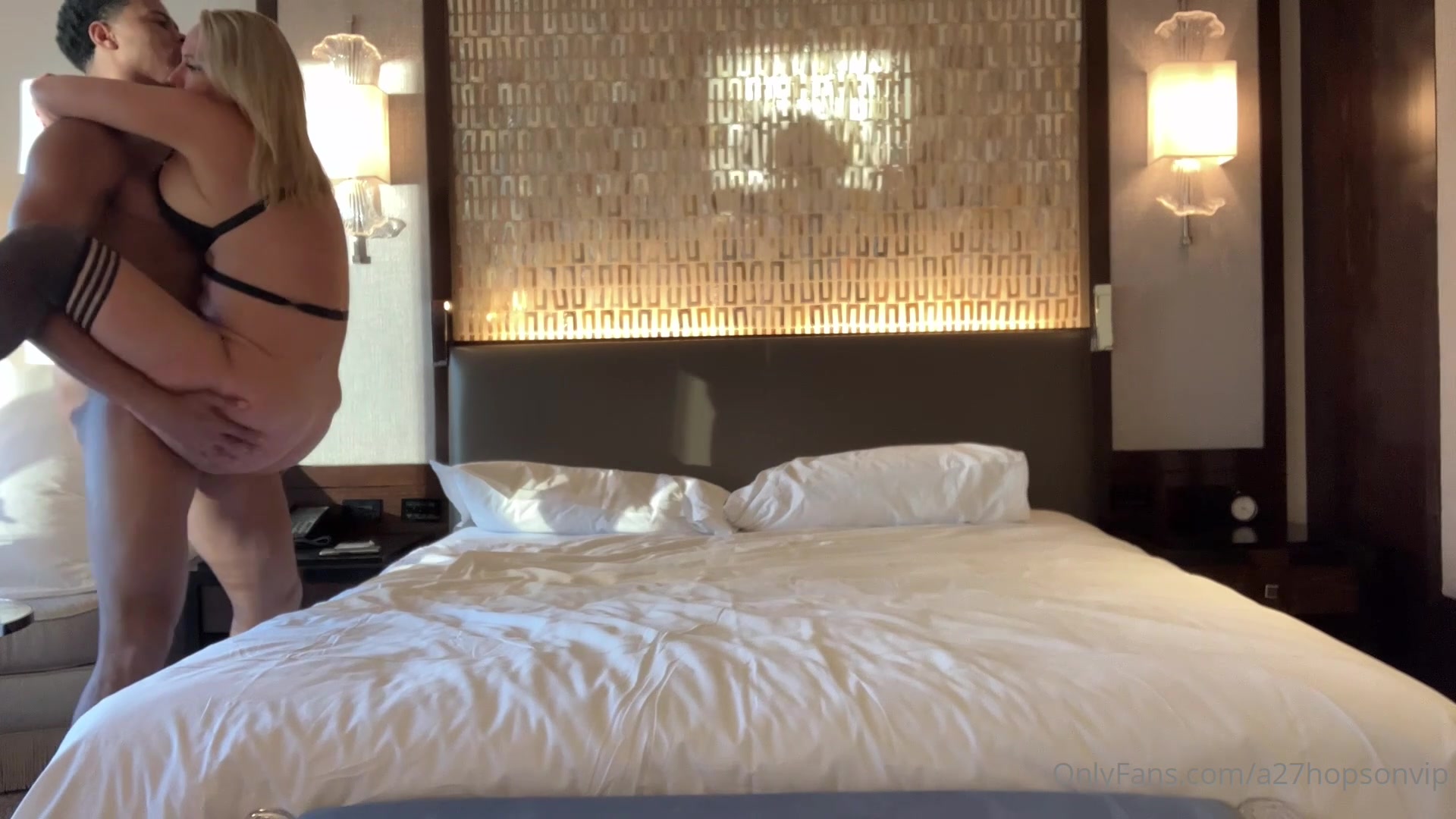 Mellanie Monroe 8