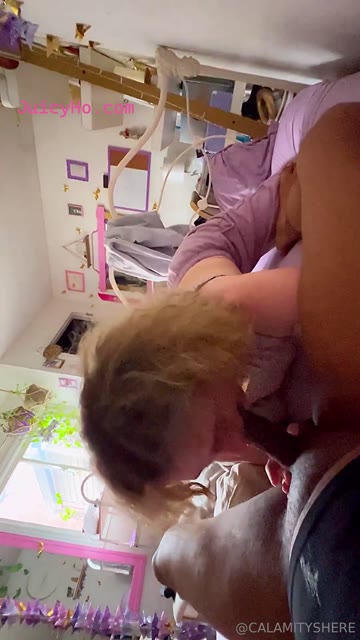calamityshere snowbunny eating dick up 1